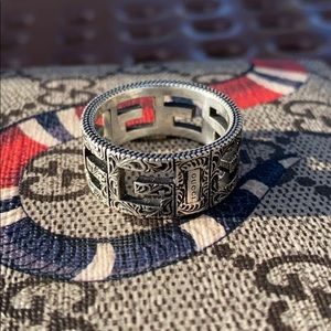 Gucci Ring
